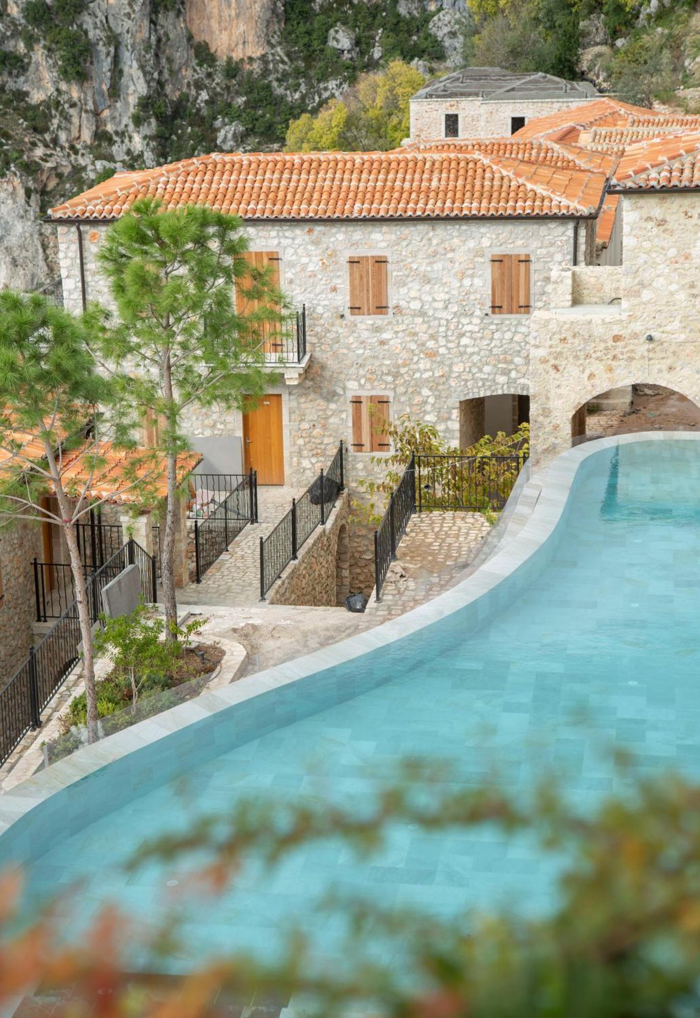Zoe Hora Otel Dhërmi Dış mekan fotoğraf