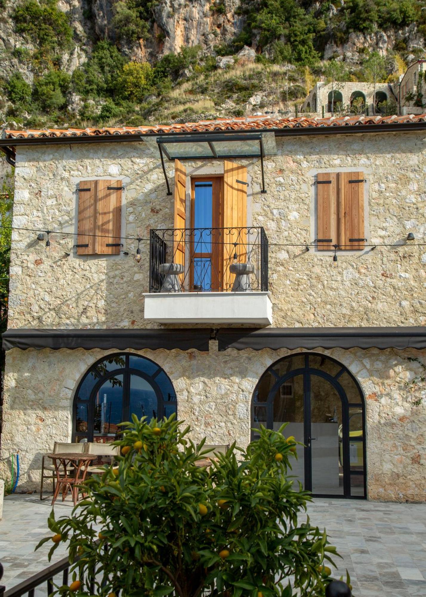 Zoe Hora Otel Dhërmi Dış mekan fotoğraf